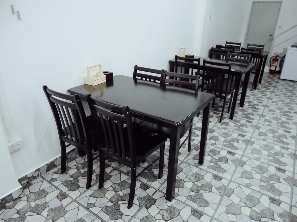 Stanley'S Guesthouse Phuket Exterior photo